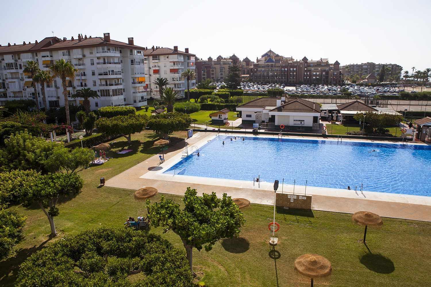 A 100M De Playa Piscina Y Todos Los Servicios Διαμέρισμα Torrox Εξωτερικό φωτογραφία
